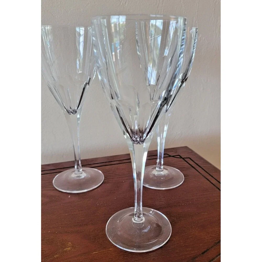 Vintage Royal Doulton Crystal Cut Glass Water Goblet Fame 9